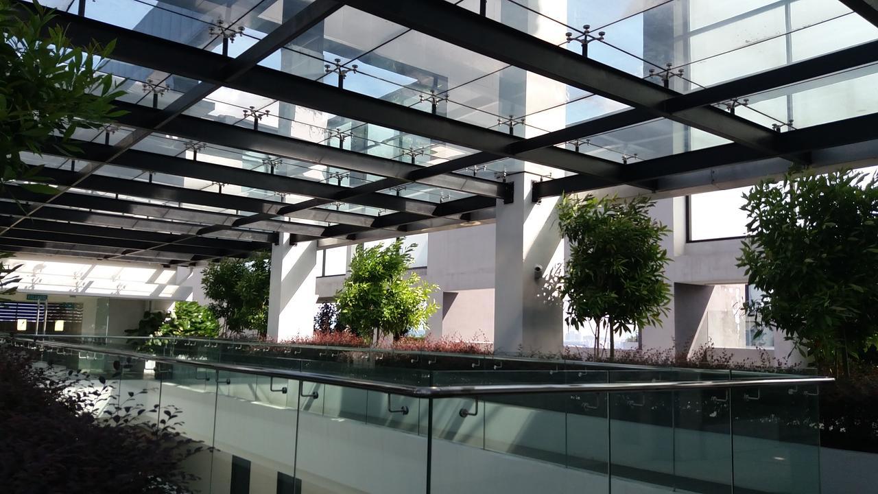 A Suites - Atria Sofo Suites Petaling Jaya Exteriör bild